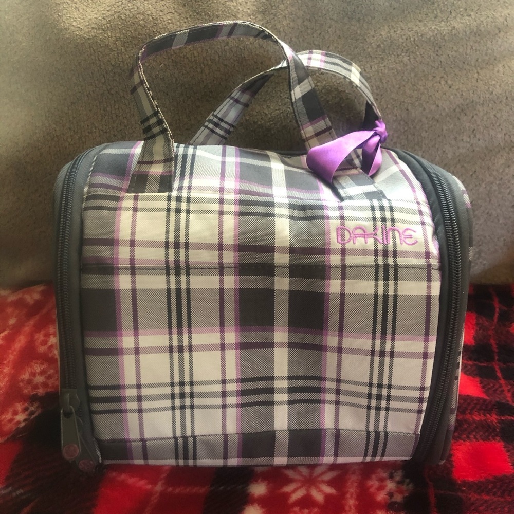 Dakine toiletry kit